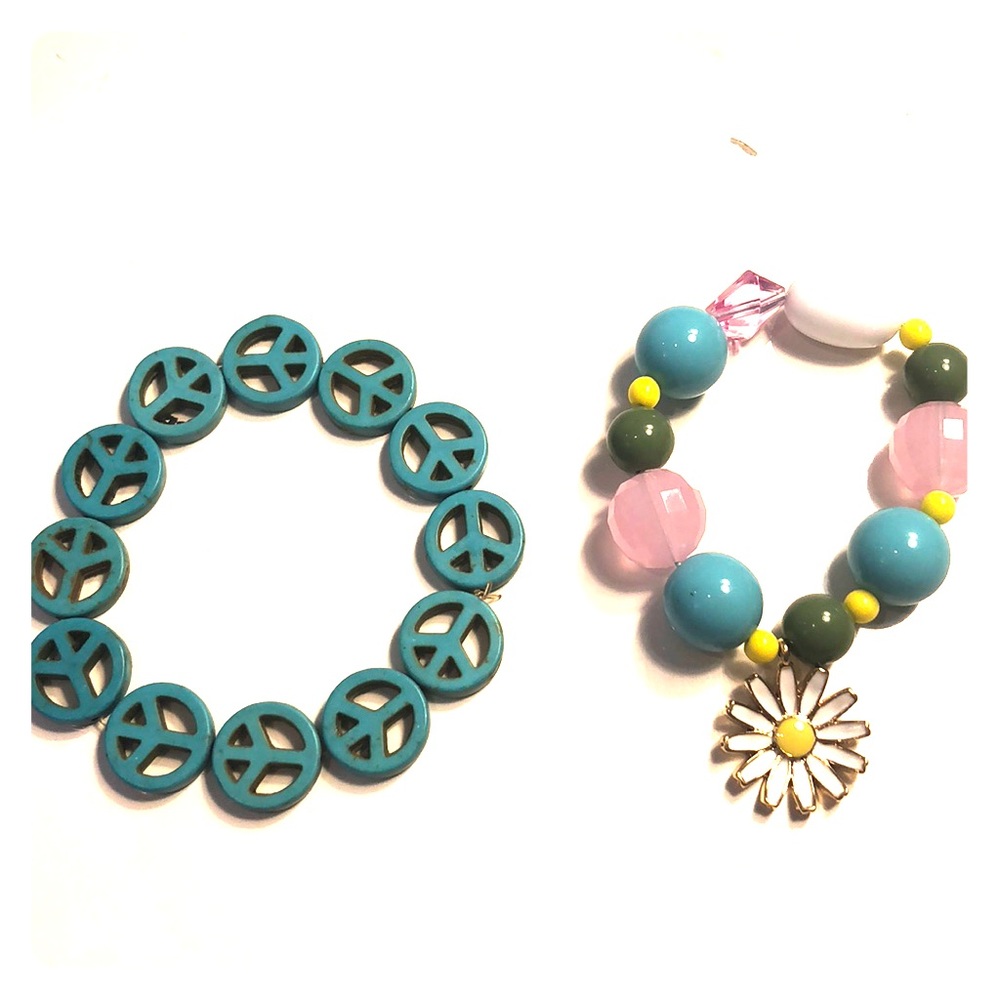 2 bracelets children’s sized